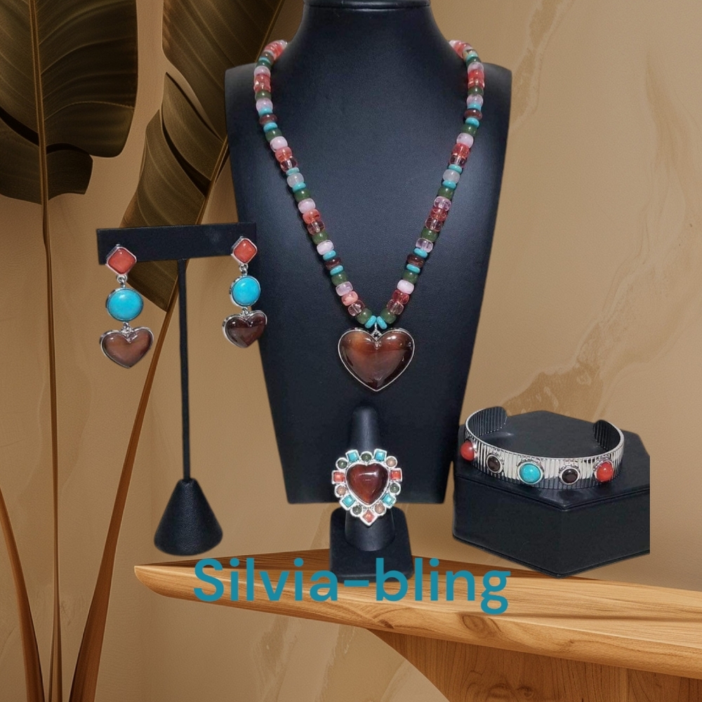 Jewelry - Picture 2 of 10